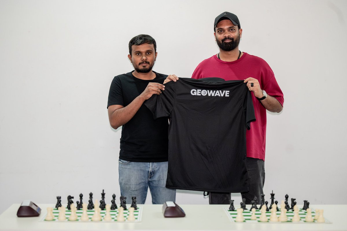 geowave_mv's tweet photo. Geo Wave  is honored to sponsor Club Stone Wall  at the National Club Chess Championship 2024, taking place from 20th – 28th August 2025. 

Representing the pride of the Maldivian chess community, the nation’s top player @mshuaau and top female player @nihayahmed will compete https://t.co/qMWQrp032e