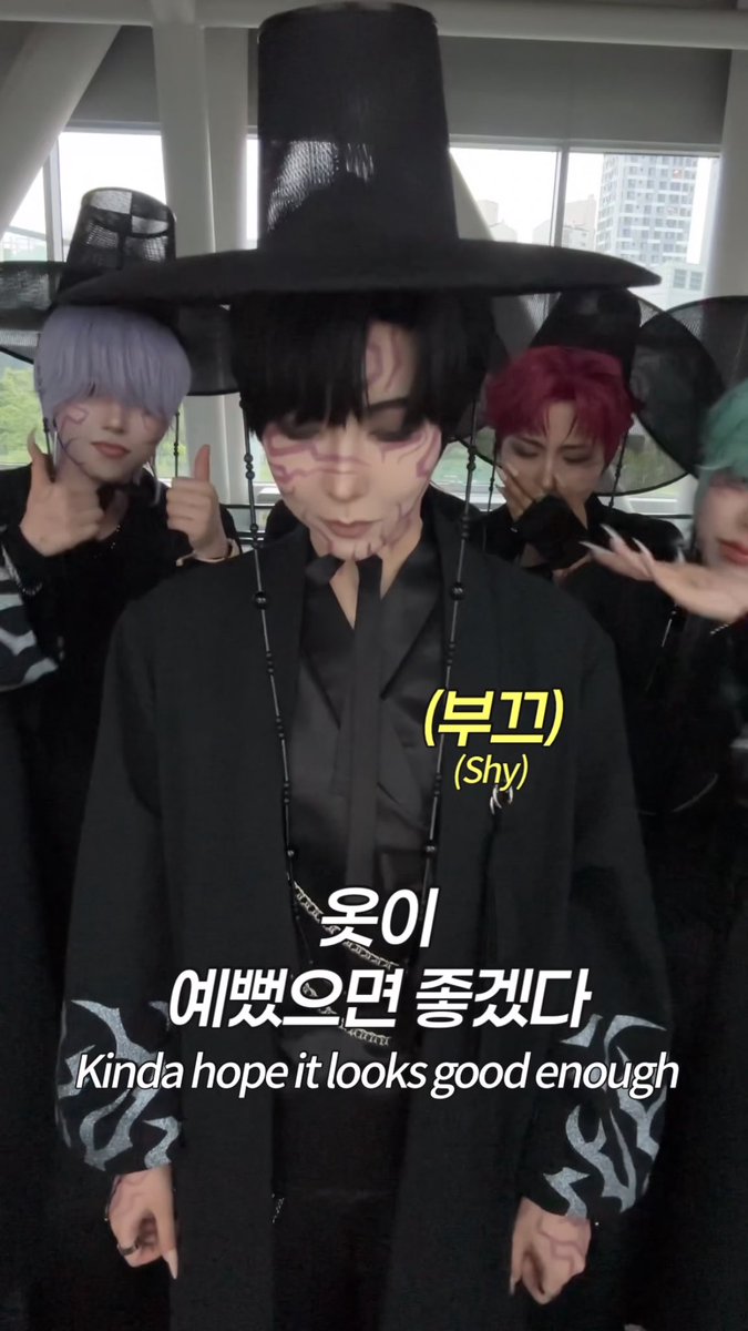 사자보이즈가 리더 기살려주는 법 
#KPOPDEMONHUNTERS 
#sajaboys 

youtube.com/shorts/qnxWpmB… - <a href="/YouTube/">YouTube</a>