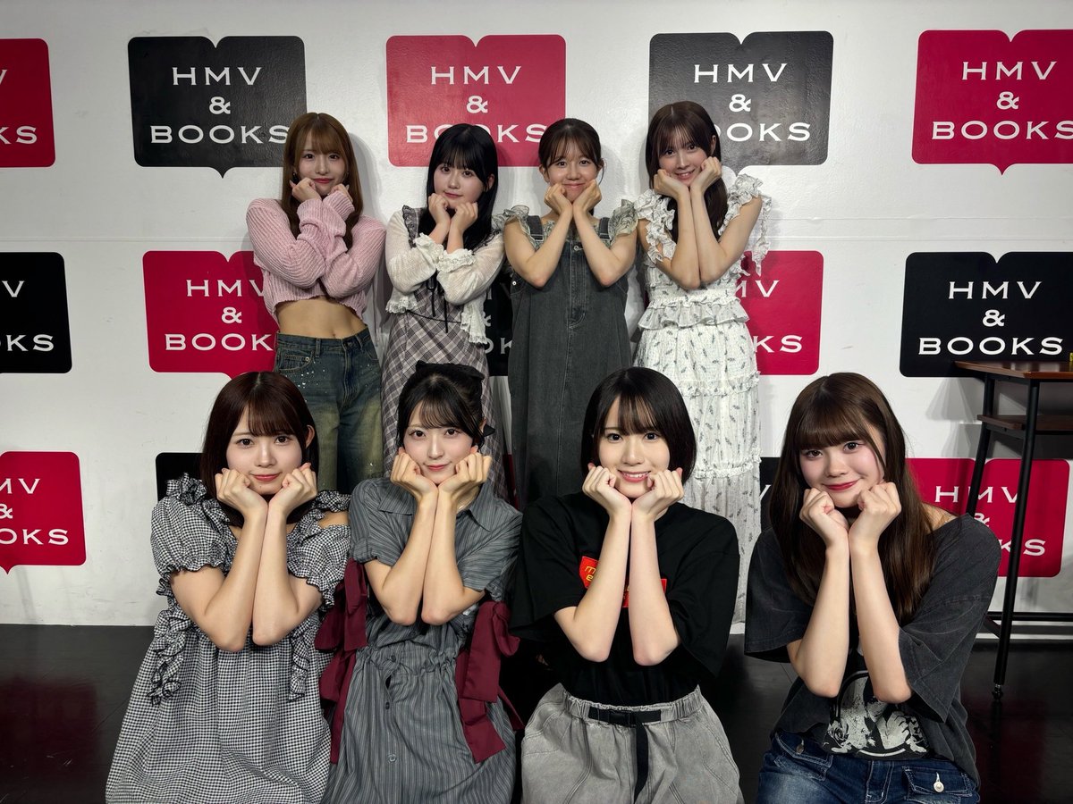 airi_sato0624's tweet photo. HMV&amp;BOOKS HAKATAグループ
握手会ありがとうございました🫶🏻

１７期推しの皆さんに会えて
とっっても嬉しかったし、楽しかったー！遠いところまでありがとう(;_;)

明日もRESET公演みんなと一緒だ😼💚 https://t.co/UjSBjiZhyJ