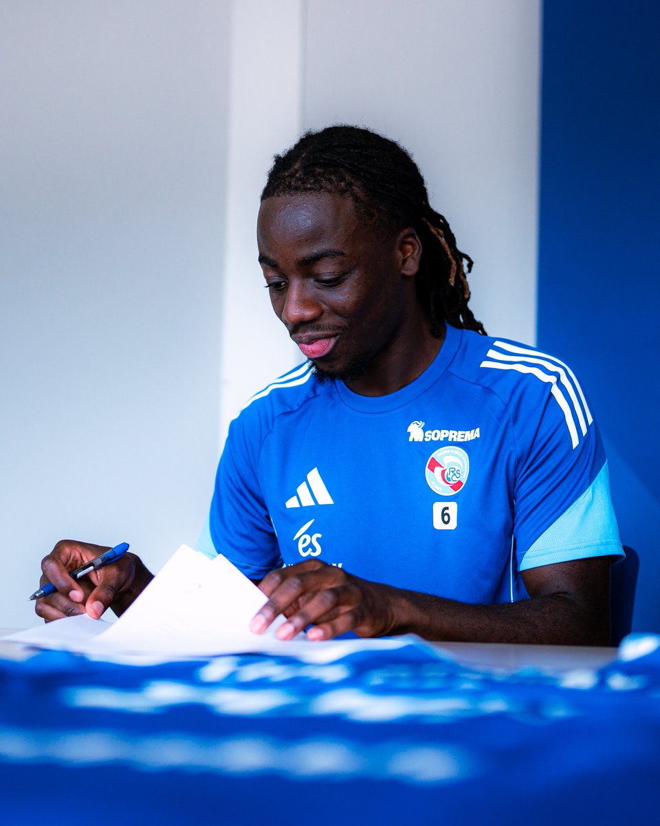 𝗜𝘀𝗺𝗮𝗲̈𝗹 𝗗𝗼𝘂𝗸𝗼𝘂𝗿𝗲́ 𝗽𝗿𝗼𝗹𝗼𝗻𝗴𝗲 𝘀𝗼𝗻 𝗰𝗼𝗻𝘁𝗿𝗮𝘁 🖊️🔝

L’international espoir est désormais lié avec le Racing jusqu'en 2⃣0⃣2⃣8⃣.

Le communiqué 👉 bit.ly/4oL1L3K

#Doukoure2028