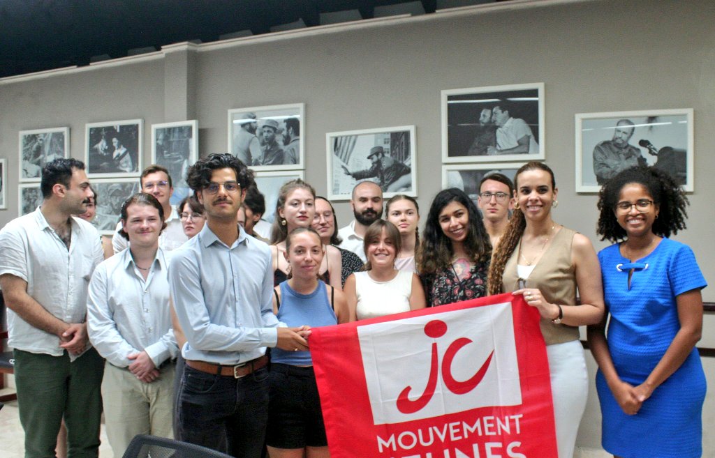 Ambassade de Cuba en France tweet media