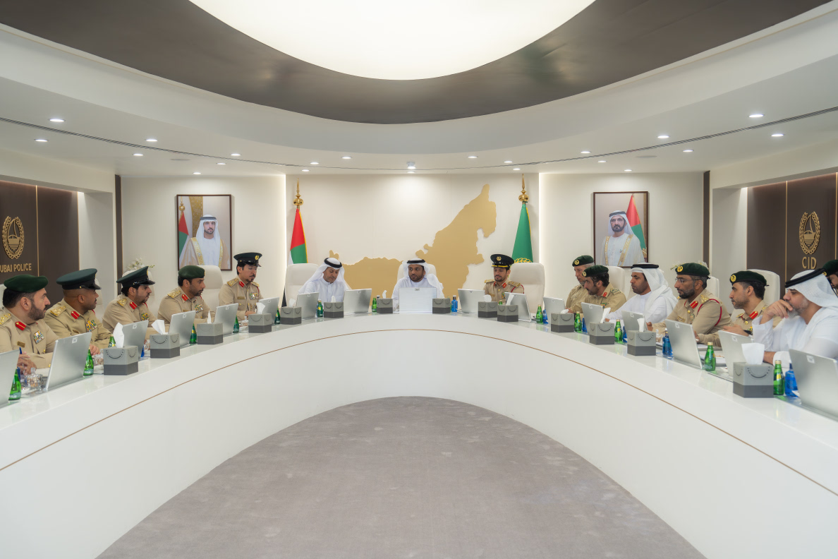 DubaiPoliceHQ's tweet photo. #News | Dubai Police Acting Commander-in-Chief Leads Meeting with Police Station Directors and Deputies
Details:
https://t.co/LVb2JmPXGX
#InstitutionalExcellence
#StrategicIndicators https://t.co/lZiode54AK