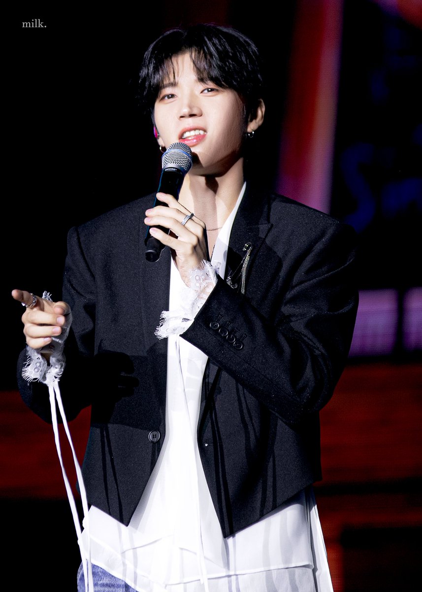 250816 식목일5 첫콘

#인피니트 #INFINITE 
#남우현 #NAMWOOHYUN
