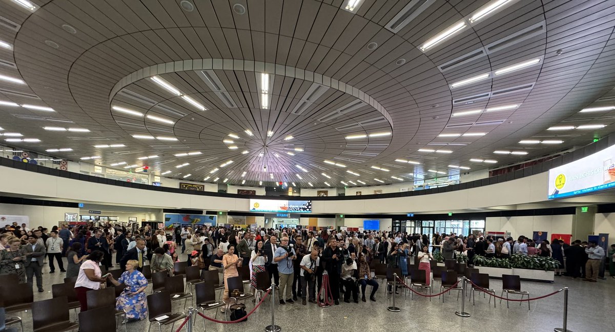 Mukhtar B. Tileuberdi tweet media