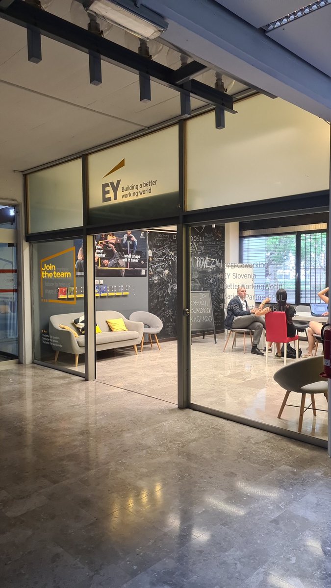 Philipp A. Rauschnabel tweet media