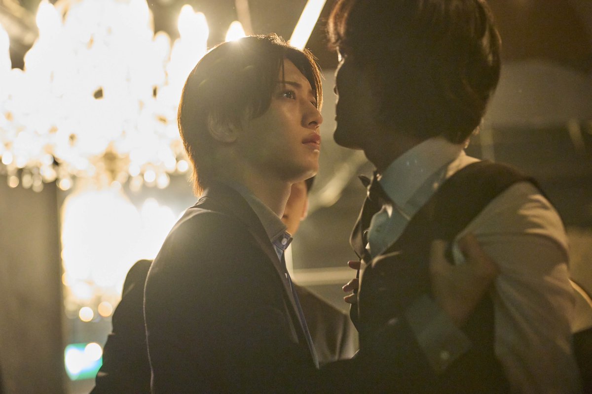 『#極道上司に愛されたら』🔫🗝️
** ┈┈┈┈┈┈┈┈┈┈┈┈**

6話の場面写真も解禁です📸
長年の想いを告白する虎、
組長と対峙する蓮など…次回も見どころ満載です👀
ぜひHPで他の写真もチェックしてみてください🌱

𝟾月𝟸𝟼日（火）第𝟼話🎈
ᡣ𐭩 𝙼𝙱𝚂  𝟸𝟻:𝟶𝟺〜
ᡣ𐭩 𝚃𝙱𝚂  𝟸𝟻:𝟹𝟹〜