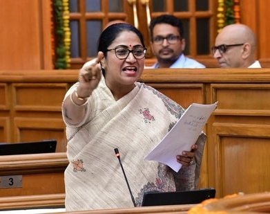 Raghuveer Patel (@raghuveerpatel_) on Twitter photo लोकप्रिय मुख्यमंत्री माननीय श्रीमती <a href="/gupta_rekha/">Rekha Gupta</a> जी पर हुआ हमला अत्यंत निंदनीय है।
#रेखा_गुप्ता
लोकतंत्र में ऐसी कायरता हरकतों को कभी स्वीकार नहीं किया जाएगा।
आरोपी के विरुद्ध कठोरतम कार्रवाई हो और कड़ी से कड़ी सजा मिले।
#RekhaGupta लोकप्रिय मुख्यमंत्री माननीय श्रीमती <a href="/gupta_rekha/">Rekha Gupta</a> जी पर हुआ हमला अत्यंत निंदनीय है।
#रेखा_गुप्ता
लोकतंत्र में ऐसी कायरता हरकतों को कभी स्वीकार नहीं किया जाएगा।
आरोपी के विरुद्ध कठोरतम कार्रवाई हो और कड़ी से कड़ी सजा मिले।
#RekhaGupta