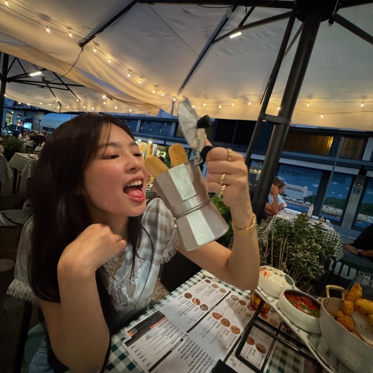 babylatea's tweet photo. 💬🍥 https://t.co/CorHTrnxk0
