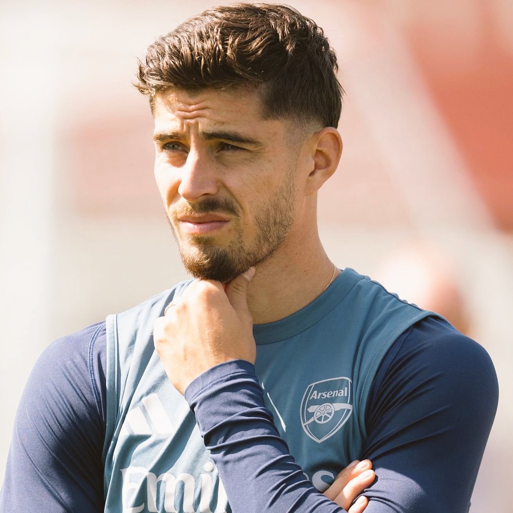 Yangmc5's tweet image. Kai Havertz is injured again (knee injury) and he's set for a spell out. Arsenal exploring options in the transfer market now.