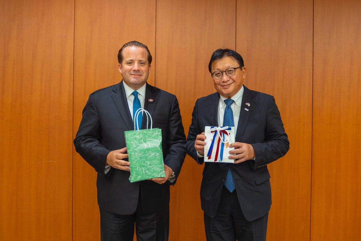 JosePaliza's tweet photo. Sostuvimos un productivo encuentro con @keidanren, la principal federación empresarial de Japón 🇯🇵. Presentamos a RD como un socio confiable, en pleno crecimiento, rico en oportunidades de inversión en infraestructura, turismo y minería, incluyendo los prometedores hallazgos de tierras raras.