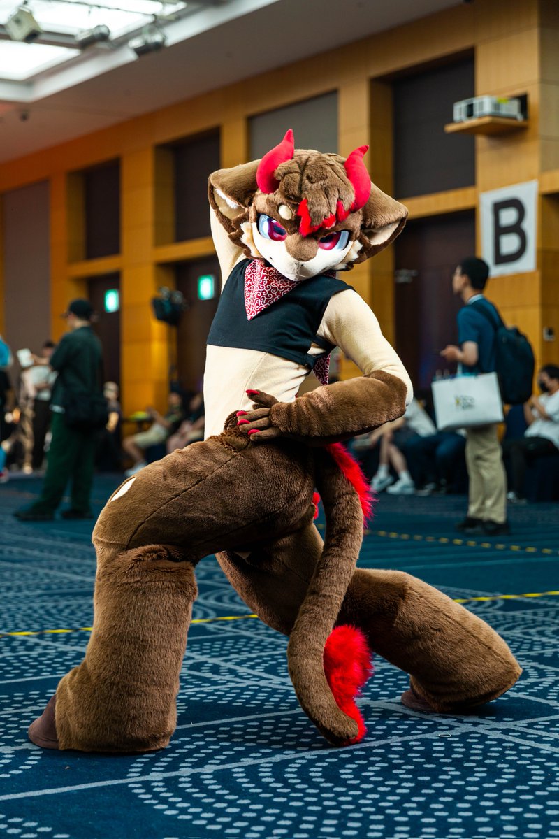 예쁜 스카프 선물 감사해용! 😙
🎀🎁 <a href="/pu_couck_/">뻐꾹 ✨ 🔜 🗯</a> 
📷 <a href="/Mone_Kloe/">MONE(모네)</a>