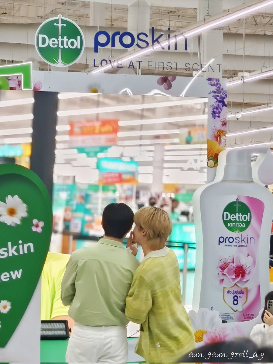 กระซิบอะไรอ่าาา ขอรู้ด้วยได้ไหมมมม 😁
ZNN Dettol Proskin
#DettolProskinXZeeNunew
#ZeeNuNew