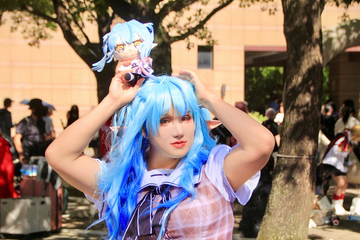 tsucazuka's tweet photo. #コスプレ #雪花ラミィ #ホロライブ #LamyArt #hololive #CWT70
ノー筋肉!ノーライフ!
脳筋べっぴんなヴィーナス~~
📷: @Linxian_Rinka24 https://t.co/gZr8w25WZD