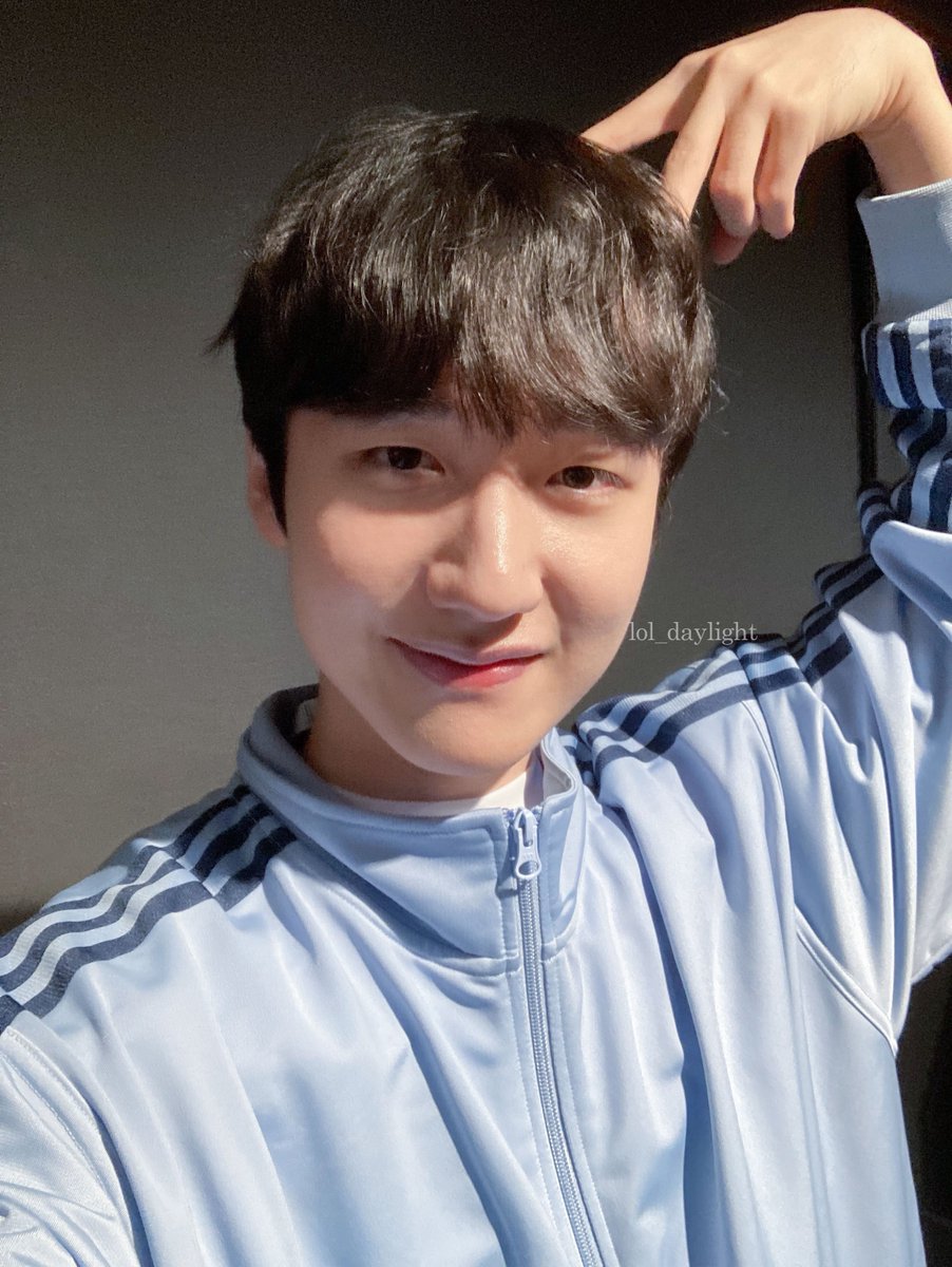 lol_daylight's tweet photo. 250808 팬미팅 🥜 #한왕호 #피넛

✌️ https://t.co/j11hCSAWCb