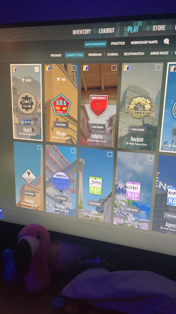 ᴱⁿᴰ Kively tweet media