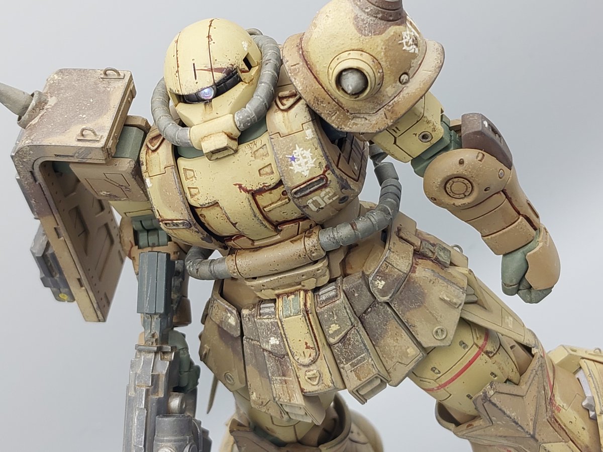 HG 1/144 MS-06GD 高機動型ザク 地上用 ウォルド機 完成しました。太ももで2㎜延長、モノアイ発光、各部ディテール追加して仕上げました。迷彩はフリーハンドで塗り分けています。