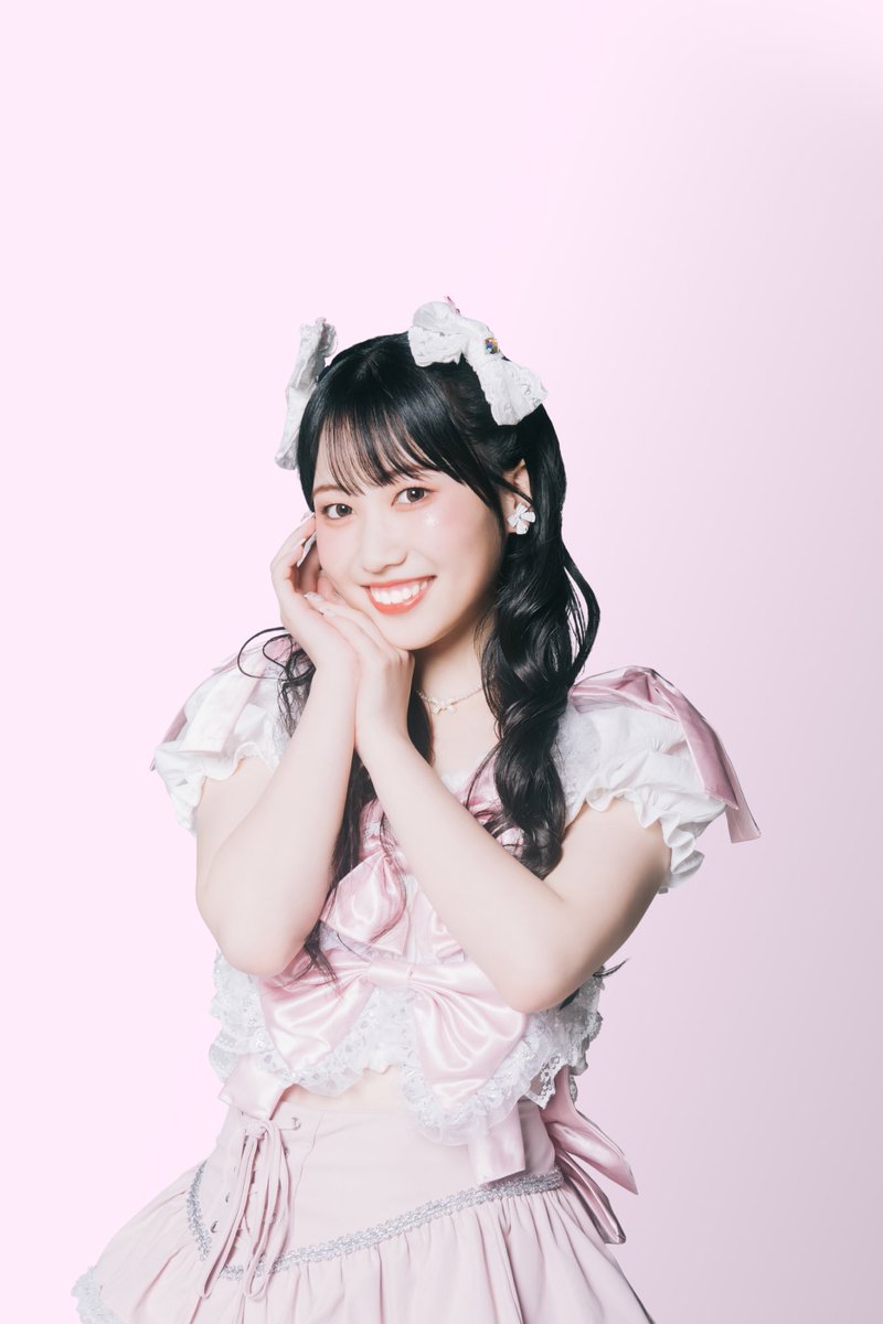 SAKURA_GRAD's tweet photo. ✨new visual✨

🌸Aoi @SAKURAG_Aoi 
🌸愛知県出身
🌸ハッピースマイル
🌸チアダンス歴10年最年少

✅ https://t.co/03UhZQ1n4v
✅ https://t.co/CqZeVxff48

このポストが50RP達成で次のメンバーの新アー写を公開❣️
ぜひリポストお願いします🙇‍♂️‼️

#サクラグ  #ちゅちゅる革命☆
#SAKURAGRADUATION https://t.co/OAEnxgZe74