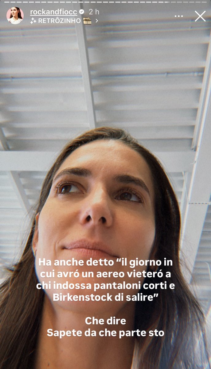 capraecavolo's tweet photo. Quanto può essere cretina? #influcirco https://t.co/Z7JippTlMR