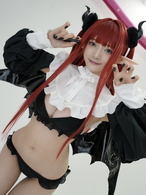 Twitterのコスプレ画像3