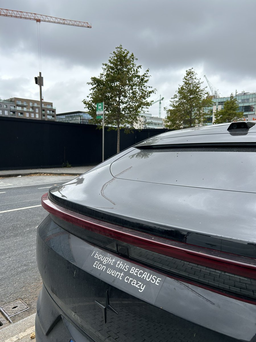Vimanyu (@vimanyutaneja) on Twitter photo Lmao I checked the reg and this car was bought before “Elon went crazy” Lmao I checked the reg and this car was bought before “Elon went crazy”