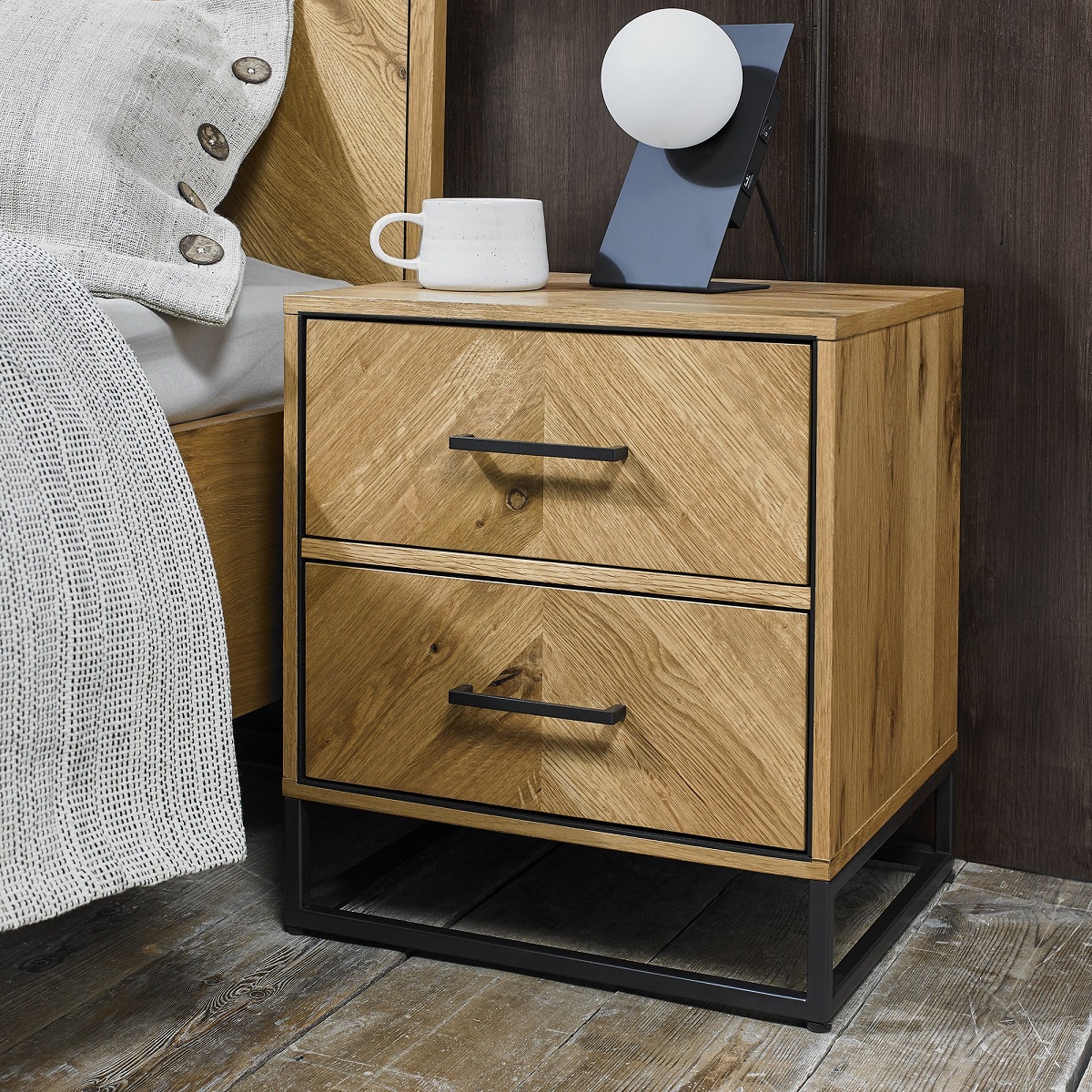 Bring a touch of #modernindustrial charm to your #bedroom with the Riva #RusticOak 2 Drawer #Nightstand.

🛒 oakfurnitureuk.com/riva-rustic-oa…
-
-
#bedroom #bedroomfurniture #rusticoakfurniture #bedsidechest #bedsidetable #parquet #parquetfurniture  #marquetryfurniture #midcenturyfurniture