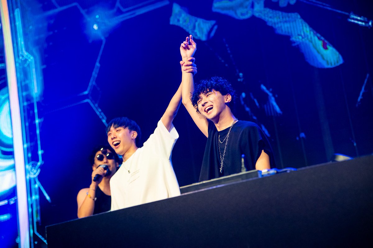 BEATCITY JAPAN 2025ありがとうございました！
結果は負けてしまいましたが、悔いは無いです！
またこのような大きな舞台に立てるようにこれからも精進していきます！

<a href="/MAHIROloop/">MAHIRO</a> 対戦ありがとう！

photo by <a href="/waruobeat/">ゆき</a> 
素敵なお写真ありがとうございます！

#Beatcityjapan #bcj25