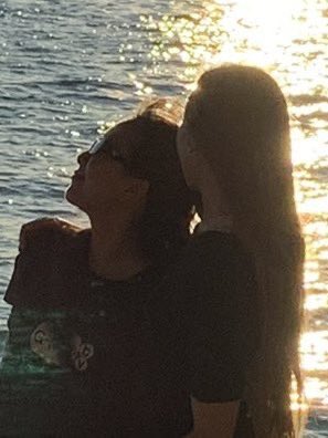 TONNAMCHOMPOO LOVES WIN ALL
#WhaleStorexoxoEP9
<a href="/junewanwimol19/">จูนววม</a> <a href="/mewnich__/">Mewnich</a>

DID SHE KISS HER HAIR????????!