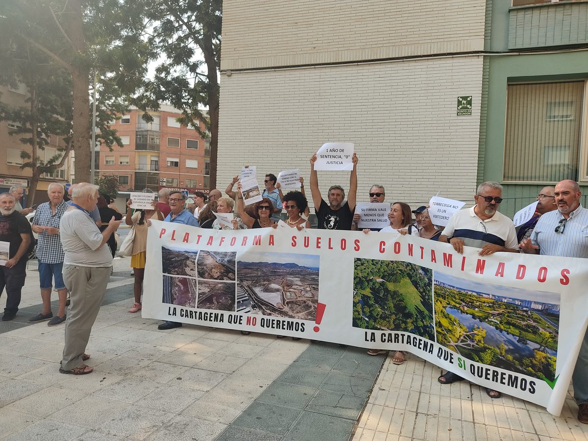 #Cartagena: 26 años sin descontaminar los suelos tóxicos de Zincsa, Hondón y Peñarroya.
Ante la inacción de la #Justicia y la incapacidad del <a href="/regiondemurcia/">Gobierno de la Región de Murcia</a> la sociedad civil actua: