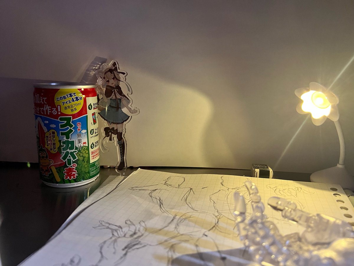 #ミリプロサマー2025フォトコンテスト
勉強中に。
土台ないとむずいぃ
（なくした）