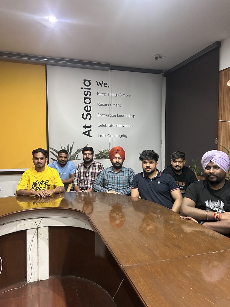 BugRaptors's tweet image. The #TestMuConf Watch Party in Chandigarh was a big success 

Insights from @lambdatesting , fun games, swags &amp;amp; amazing networking—this event had it all! 

Huge thanks to everyone who joined us with @BugRaptors  to celebrate the QE community 

#SoftwareTesting #Community