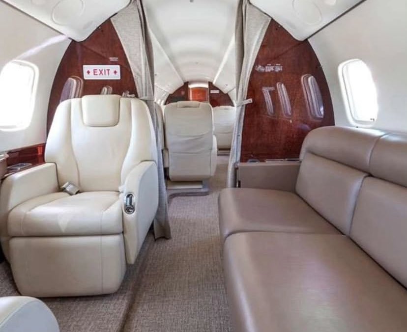I have an empty leg tomorrow morning.

Route is Lagos to Abuja
Cost is $8000 for the full jet.
Takeoff time is 9AM.
🛩️: 12 seater Embraer legacy 600.

For bookings and reservation, kindly send a DM or call the hotline on +2349066116810. 

Kindly RT 🙏🏾❤️