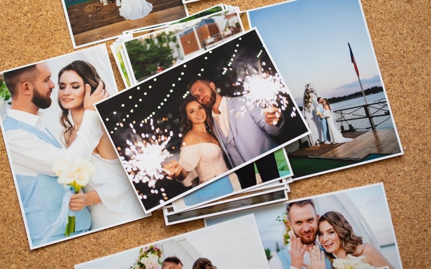 Celebrating Your First Year Together: Anniversary Gifts That Capture Your Wedding Day
see here
buff.ly/XnIv71X 
#Anniversary #Wedding #Anniversarygifts #gifts