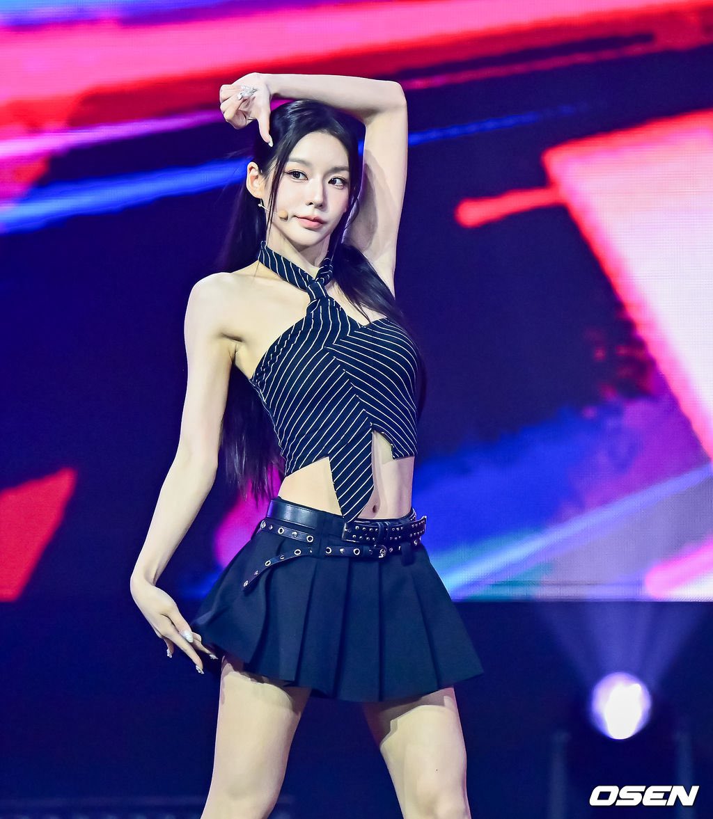 2025.08.20 쇼챔피언

오랜만 수담이🐰💜

#시크릿넘버 #secret_number #수담 #soodam
<a href="/5ecretNumber/">SECRET NUMBER (시크릿넘버)</a>