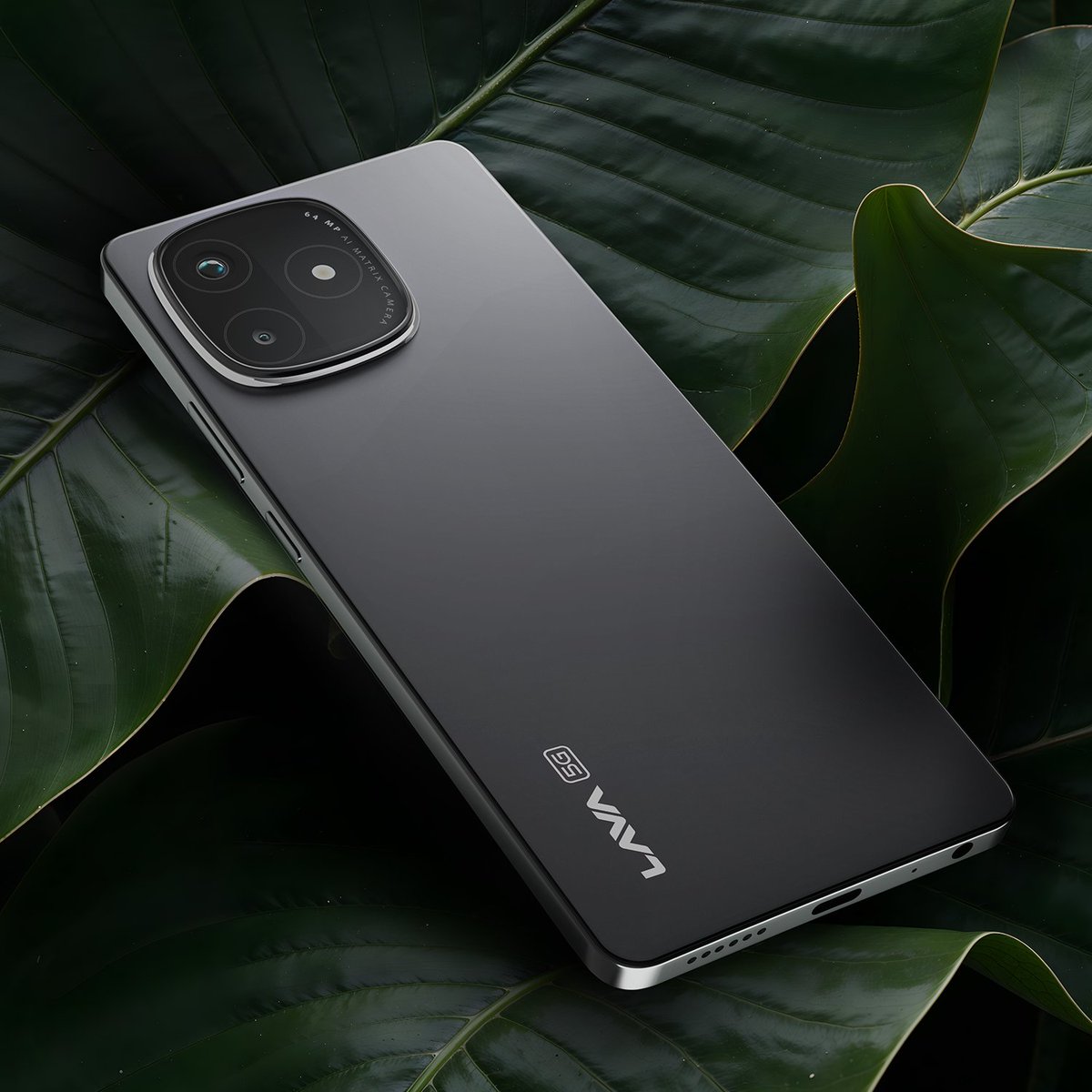 ProTechVillage1's tweet image. LAVA Play Ultra launched in India at ₹14,999 (6+128GB) 🔥

6.67&quot; FHD+ AMOLED, 120Hz

MediaTek Dimensity 7300

UFS 3.1 storage

64MP IMX682 + 5MP Macro | 13MP Selfie

5000mAh + 33W fast charging

IP64 rated

Solid specs for the price? 👀 #Lava #PlayUltra