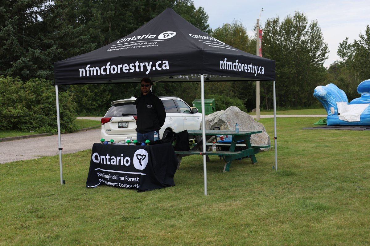 NFMCForestry's tweet photo. Since 2019, NFMC has been a proud sponsor of the Winnie the Pooh Festival in White River, ON. NFMC's Senior Forestry Operations Technical Specialist, Joshua DeJong, and PR &amp; Marketing Coordinator, Brett Redden, were onsite to chat forestry and promote NFMC's programs.

#forestry https://t.co/kgOpRDURw0