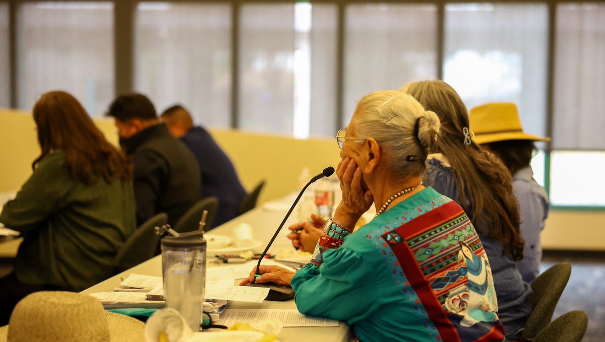 Navajo Nation President Buu Nygren (@buuvannygren) on Twitter photo ๐๐๐ถ๐น๐ฑ๐ถ๐ป๐ด ๐ฎ ๐ฆ๐ฎ๐ณ๐ฒ๐ฟ ๐๐ผ๐บ๐บ๐๐ป๐ถ๐๐: ๐ฃ๐ถ๐ป๐ผ๐ป ๐๐ต๐ฎ๐ฝ๐๐ฒ๐ฟ ๐๐ฑ๐ฑ๐ฟ๐ฒ๐๐๐ฒ๐ ๐๐ผ๐ป๐ฐ๐ฒ๐ฟ๐ป๐ ๐ฎ๐ป๐ฑ ๐ฆ๐ฒ๐ฒ๐ธ๐ ๐ฆ๐ผ๐น๐๐๐ถ๐ผ๐ป๐ ๐๐ถ๐๐ต ๐ฃ๐ฟ๐ฒ๐๐ถ๐ฑ๐ฒ๐ป๐ ๐ก๐๐ด๐ฟ๐ฒ๐ปโ๐ ๐ฉ๐ถ๐๐ถ๐
Within the center of the Nation, the community of Pinon lies within the ๐๐๐ถ๐น๐ฑ๐ถ๐ป๐ด ๐ฎ ๐ฆ๐ฎ๐ณ๐ฒ๐ฟ ๐๐ผ๐บ๐บ๐๐ป๐ถ๐๐: ๐ฃ๐ถ๐ป๐ผ๐ป ๐๐ต๐ฎ๐ฝ๐๐ฒ๐ฟ ๐๐ฑ๐ฑ๐ฟ๐ฒ๐๐๐ฒ๐ ๐๐ผ๐ป๐ฐ๐ฒ๐ฟ๐ป๐ ๐ฎ๐ป๐ฑ ๐ฆ๐ฒ๐ฒ๐ธ๐ ๐ฆ๐ผ๐น๐๐๐ถ๐ผ๐ป๐ ๐๐ถ๐๐ต ๐ฃ๐ฟ๐ฒ๐๐ถ๐ฑ๐ฒ๐ป๐ ๐ก๐๐ด๐ฟ๐ฒ๐ปโ๐ ๐ฉ๐ถ๐๐ถ๐
Within the center of the Nation, the community of Pinon lies within the