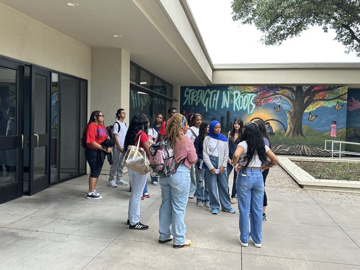 Duncanville High School Collegiate Academy tweet media
