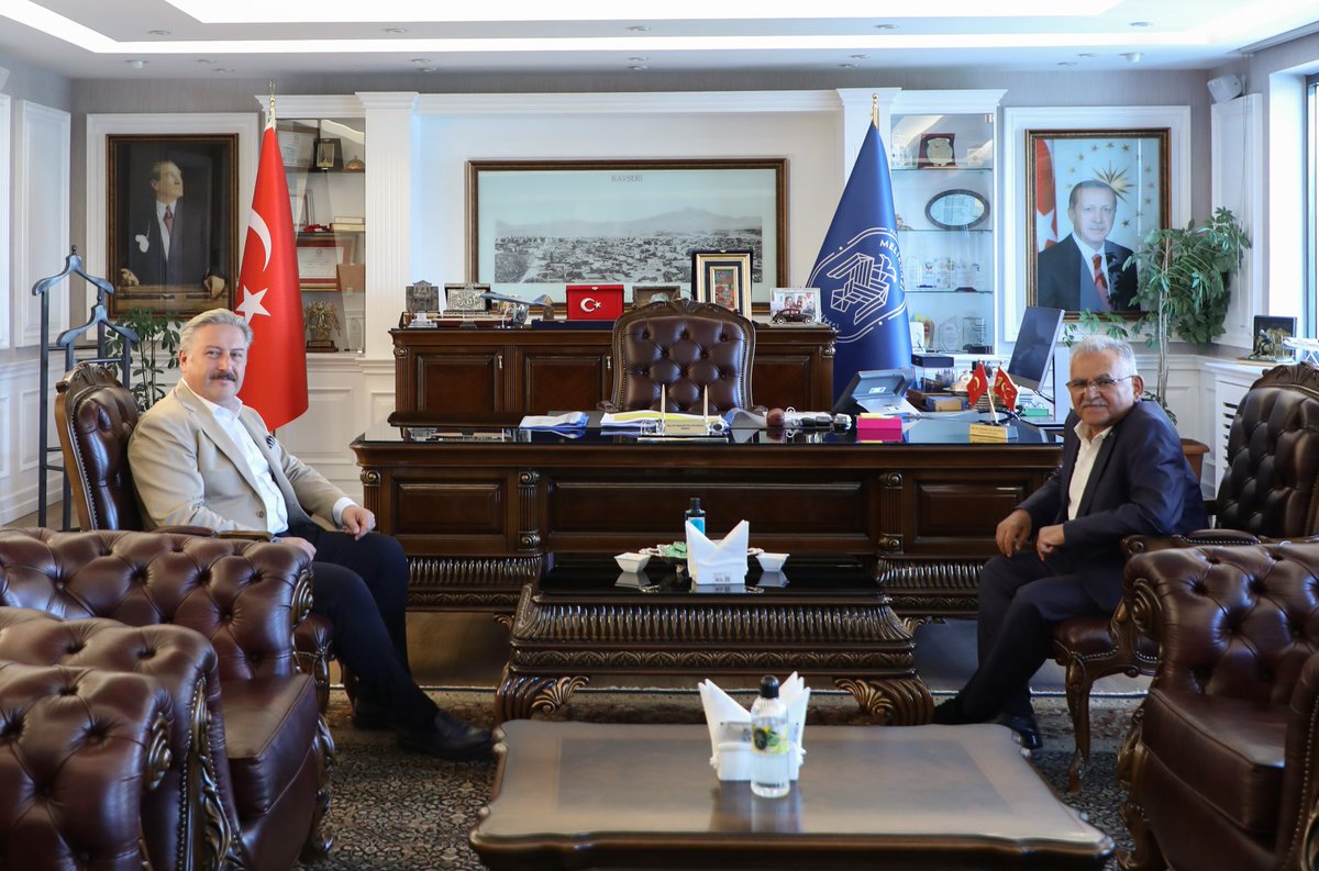 Kıymetli Kayseri Büyükşehir Belediye Başkanımız Sayın Dr. Memduh Büyükkılıç’a uygulanan kontrol amaçlı anjiyo işlemi için geçmiş olsun dileklerimi iletiyorum.

Sayın Başkanımıza sağlıklı ömürler diliyorum.