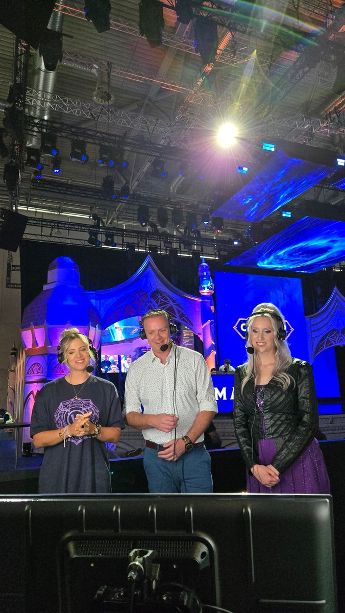 It's been a busy day BUT WHAT A DAY IT WAS! Thank you so much everyone 💙