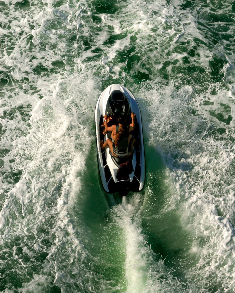 ezpourspout's tweet image. Fuel up. Ride out. Repeat. Jet ski days are better when you're not fighting with a clunky gas can. EZ-POUR® makes refueling fast, easy, and spill-free—so you can keep the good times going on the water.

#EZPOUR #JetSkiLife #FuelUpFast #LakeDaysMadeEasy #NoSpillRefill