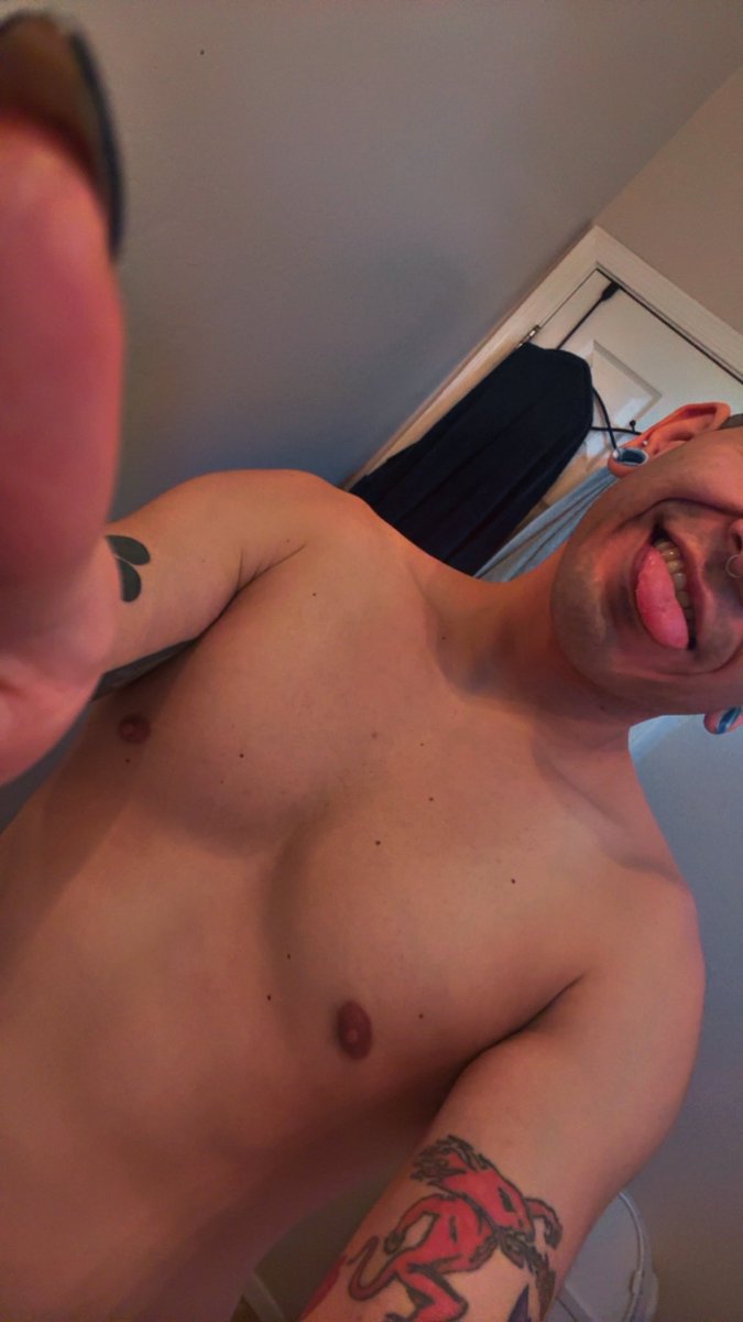 It be that thick season! Lowkey starting to become ready to show off all my results!