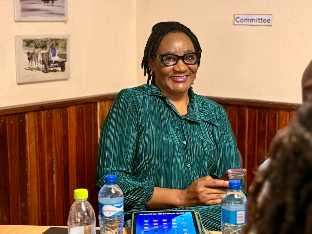 UNDPNamibia's tweet image. 🌟 Ethics in practice matters!

The workshop demonstrates how integrity influences everyday decision-making, helping institutions build trust with citizens and partners.

Ethical leadership = stronger systems + better public service delivery. ✅

#EthicalLeadership #NACSAP #ACC