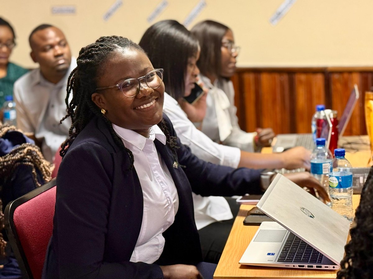 UNDPNamibia's tweet image. 🌟 Ethics in practice matters!

The workshop demonstrates how integrity influences everyday decision-making, helping institutions build trust with citizens and partners.

Ethical leadership = stronger systems + better public service delivery. ✅

#EthicalLeadership #NACSAP #ACC