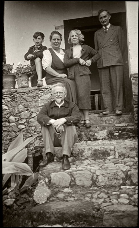 Il y a 85 ans Staline assassinait Trotsky. C la perspective de la révolution prolétarienne mondial et l'espoir d'en finir avec les guerres et le capitalisme qu'il voulait assassiner. 
En vain, avec Trotsky les idées communistes révolutionnaires restent vivantes !