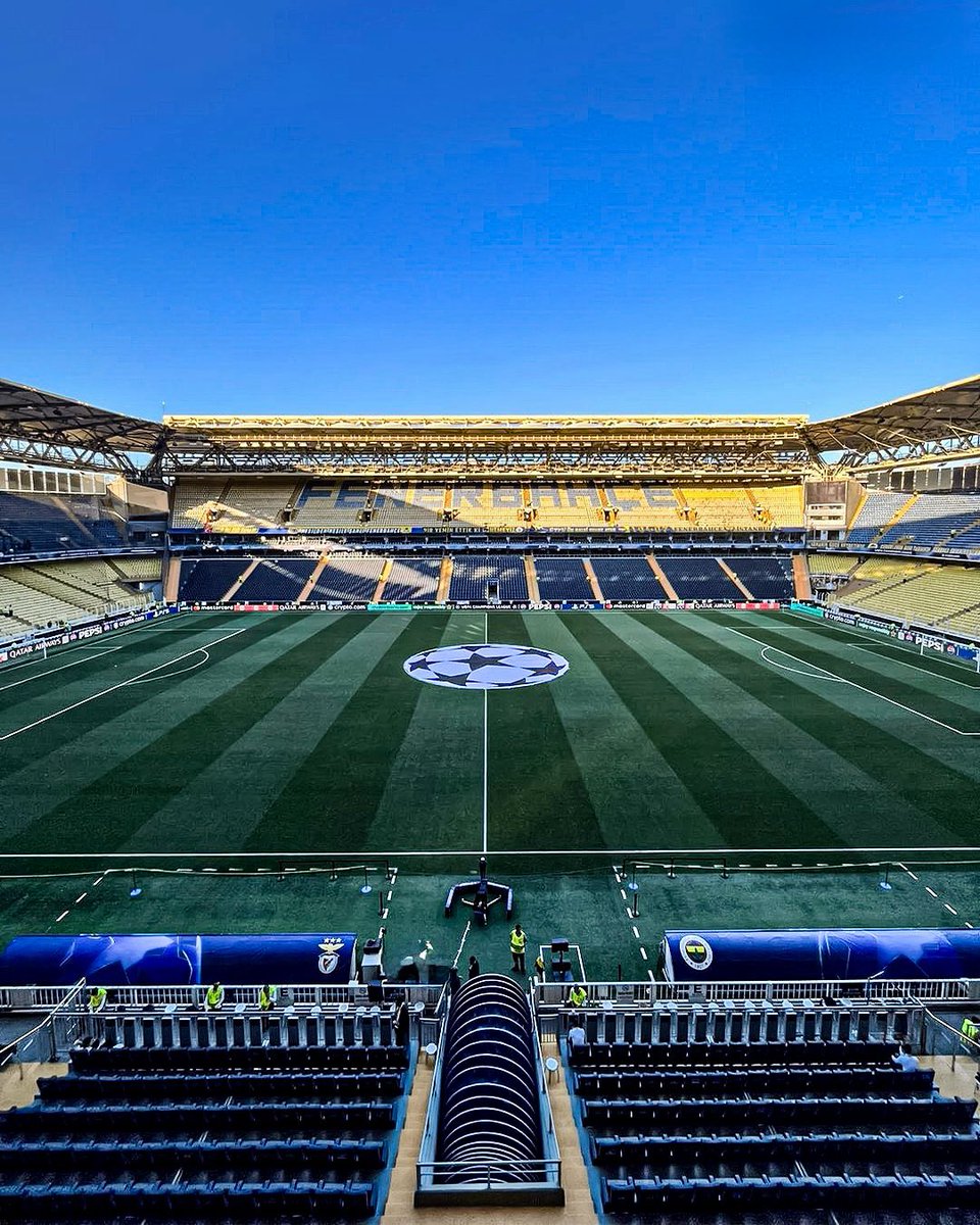 🏟️ Kadıköy, Şampiyonlar Ligi play-off heyecanına sahne oluyor.

🔥 Atmosfer hazır, dev randevu başlıyor!

#UCL #fenerbahçe