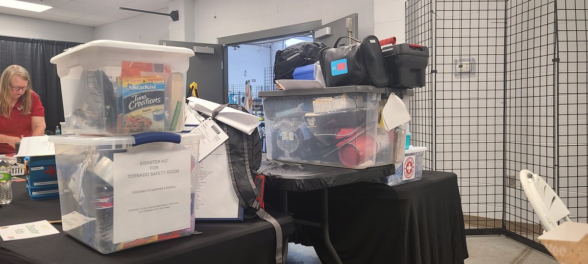 AdamsEmergency's tweet image. Thanks for asking me to judge the disaster kits at the state fair!