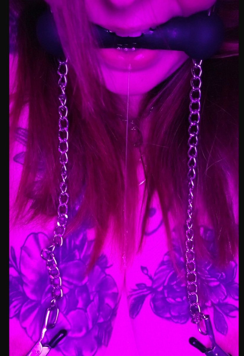 The_ToryKnight's tweet photo. I wanna be a good girl😇 https://t.co/vTqBasEjkp