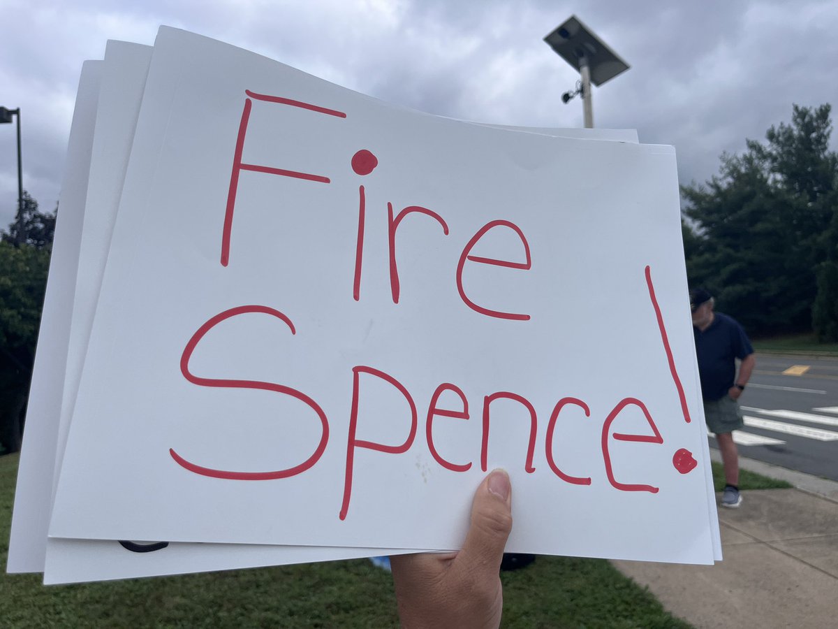 🚨WATCH LIVE: At 1:30pm, the families of the boys who were suspended by Loudoun County Public Schools are hosting a news conference on next steps.  <a href="/7NewsDC/">7News DC</a> is streaming it live on WJLA.com 

Link: wjla.com/news/local//fa…