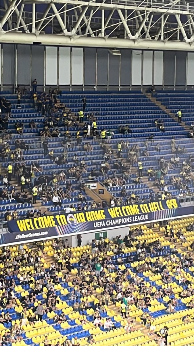 Elimizin emeği gözümüzün nuru.. BAĞCILAR GENÇ FENERBAHÇELİLER