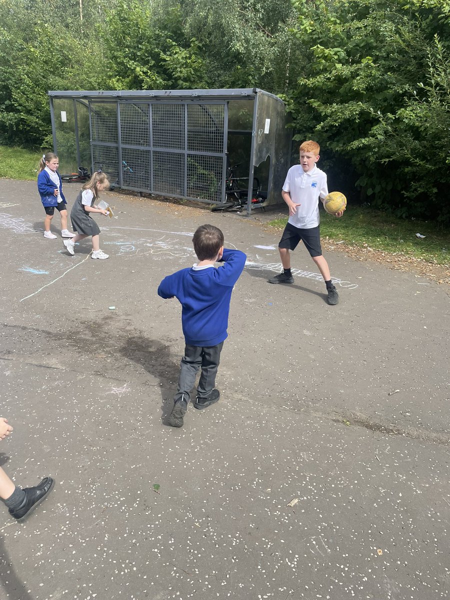 Mrs Allan tweet media